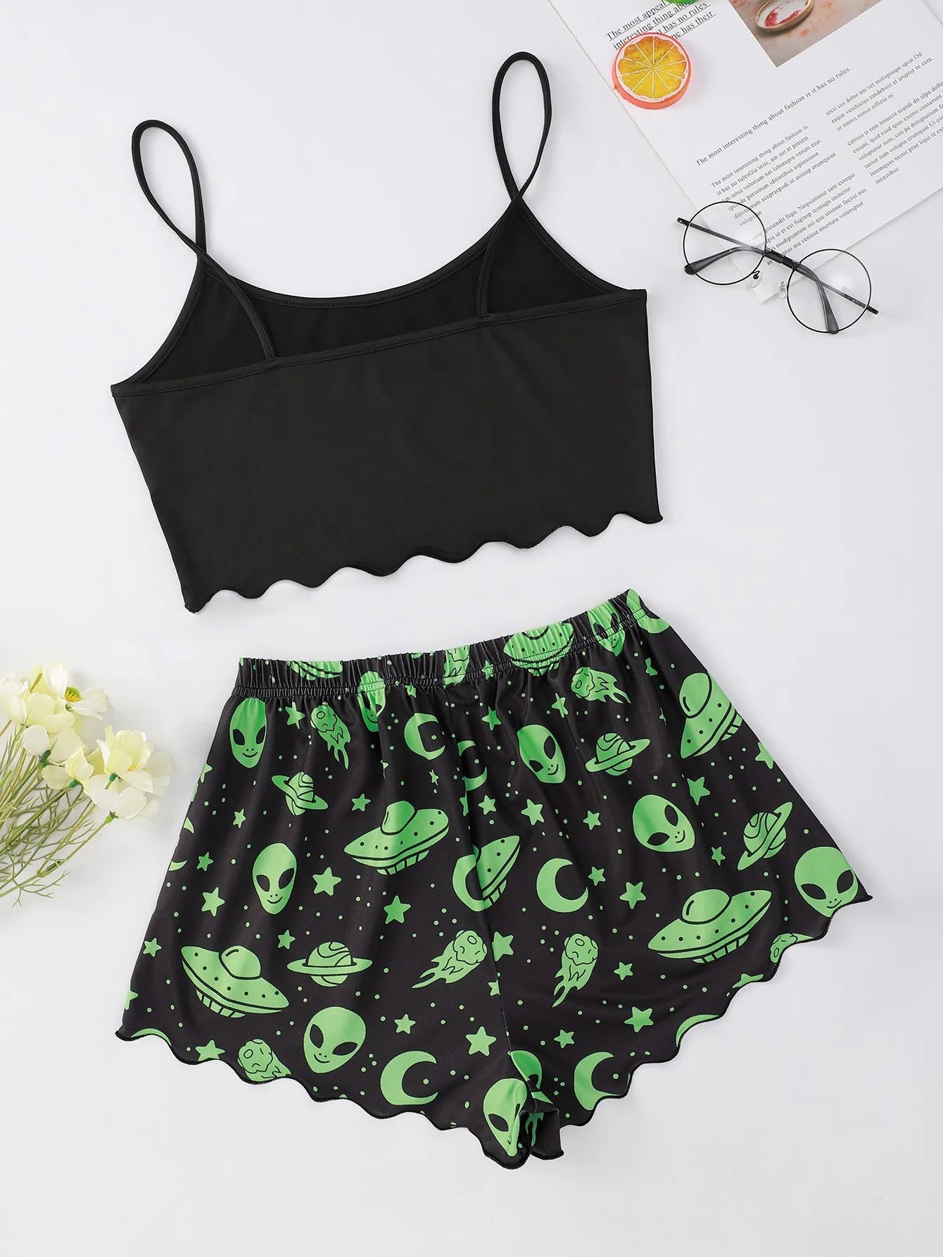 Women's Halloween Pumpkin Print Suspender Pajama Set - Sleeveless Top & Shorts Sleepwear