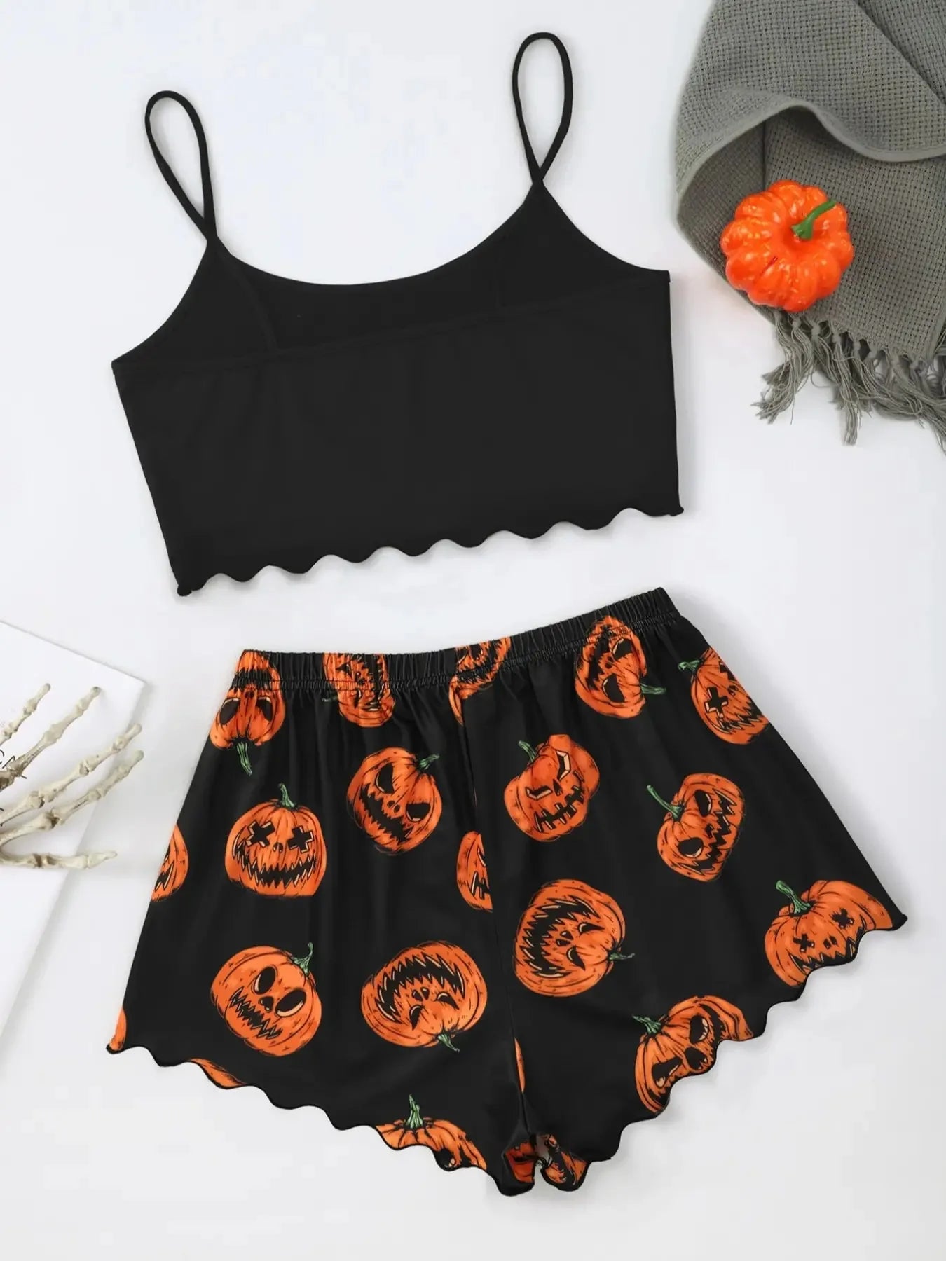 Women's Halloween Devil Pumpkin Print Pajama Set - Short Sleeve Top & Shorts Sleepwear