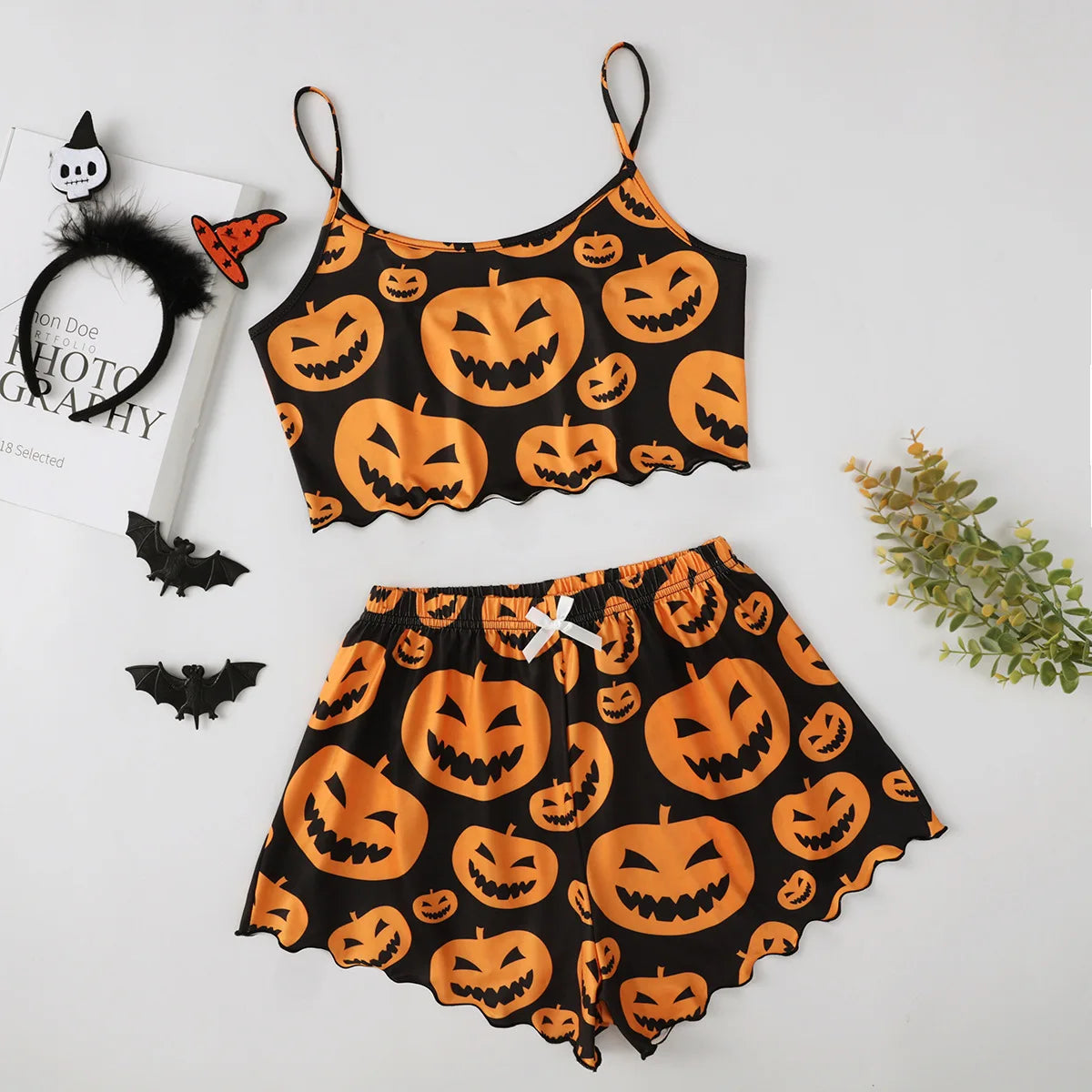 Women's Halloween Devil Pumpkin Print Pajama Set - Short Sleeve Top & Shorts Sleepwear